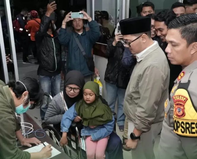 
 Dugaan Keracunan Program MBG, Dapur SPPG Karangmekar 002 di Cimahi Ditutup Sementara